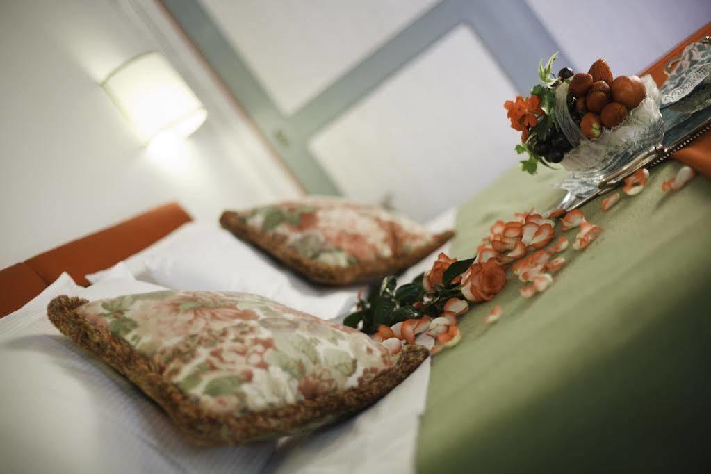 Albergo Al Moretto Castelfranco Veneto Exterior foto
