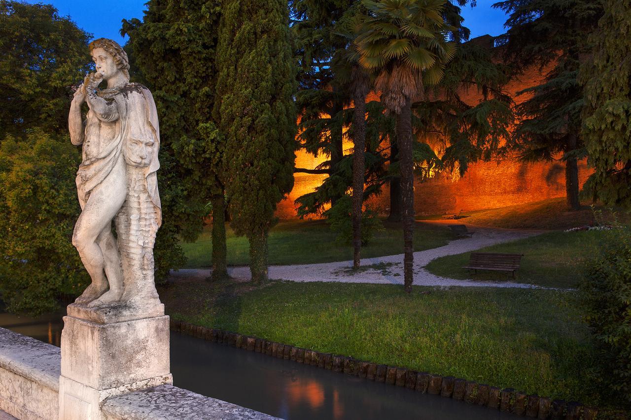 Albergo Al Moretto Castelfranco Veneto Exterior foto